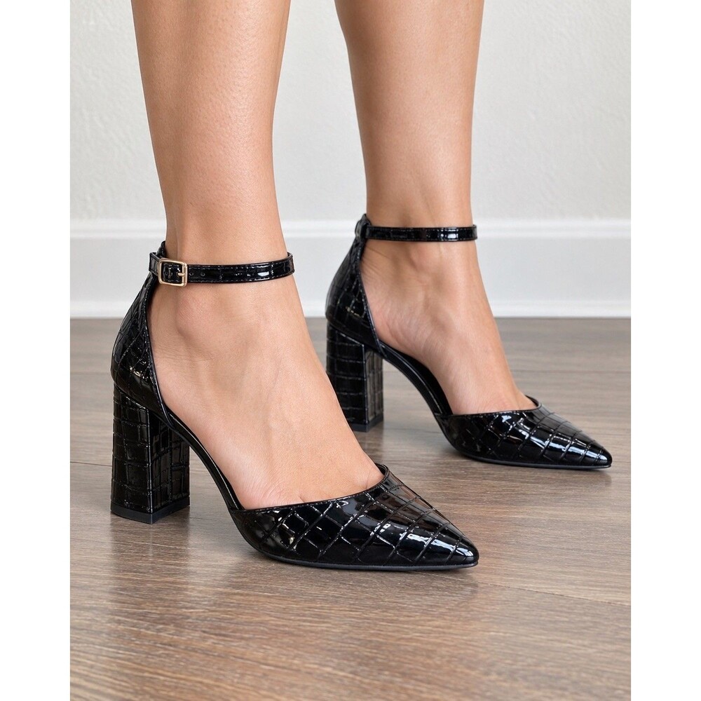 Comfort Plus by Predictions Women’s Black Croc Embossed Heels Size 8 Ankle Strap